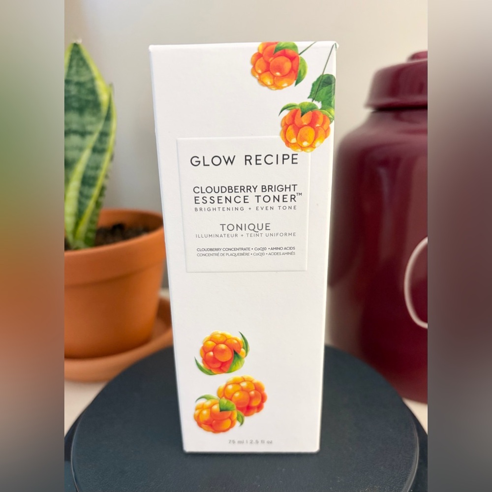 Glow Recipe Cloudberry Bright Essence Toner (2.5oz)